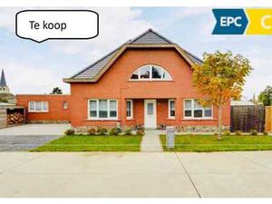 Huis te koop in Schriek met 4 slaapkamers