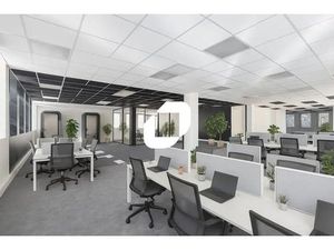 A LOUER  Bureaux rénovés et climatisés! ERP possible