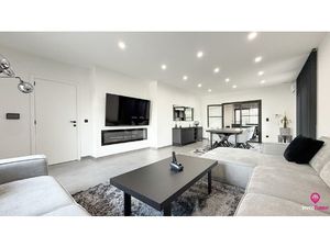 Huis te koop in Houthalen-Helchteren met 4 slaapkamers