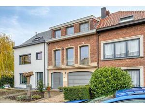 Huis te koop in Edegem met 4 slaapkamers