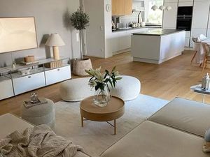 3 pièces disposant d'un grand jardin privatif bien situé