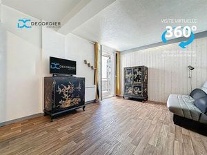 EVIAN CENTRE STUDIO PROCHE EMBARCADERE