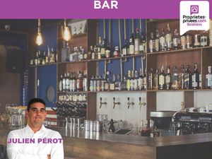 22000 SAINT BRIEUC - BAR AVEC TERRASSE  Licence IV  Hypercentre