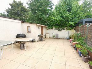 Maison Familiale 5 Pièces avec Terrasse à Rosny-sous-Bois