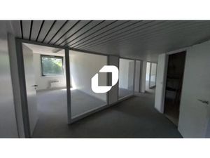 A VENDRE OU A LOUER  PROXIMITE AXES AUTOROUTIERS