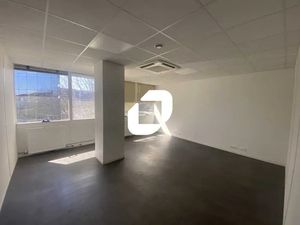 Vente Bureau Cergy 95000