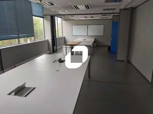 Vente Bureau Bruges 33520