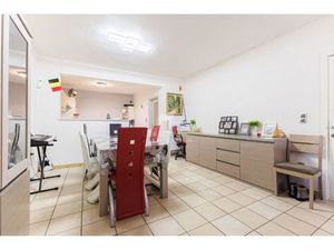 Immeuble mixte à vendre avec terrasse et 3 chambres   Manage (VBD59219)