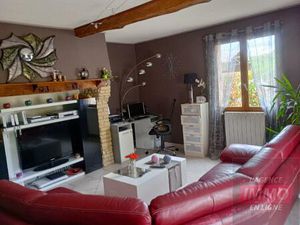 Restaurant + Maison D Habitation