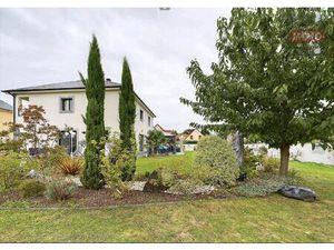 Maison Contemporaine  8 Pièces  310 M2