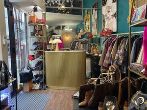 Vente commerce 1 pièce 54 m² Agen (47000)