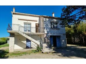 Location maison  m² T-3 à Saint-Privat-des-Vieux  791 €