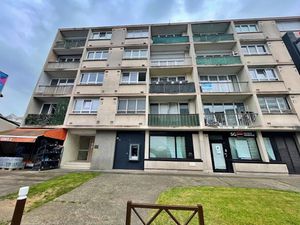 Vente appartement 2 pièces 51 m² à Livry-Gargan (93190)  140 000 €