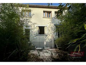 Maison Avec Local Commercial