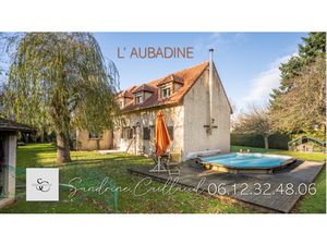 CO-EXCLUSIVITÉ - MAISON ANCIENNE AU LARGE POTENTIEL - 6 Chambres - 2 salons - Piscine - Pa