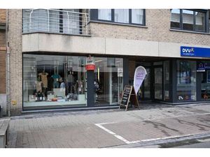 Surface commerciale à louer à Stationsstraat 6 Gistel (RBU82406)