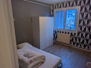 Location appartement 1 pièce 10 m² à Saint-Priest (69800)