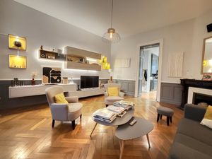 AIX LES BAINS - T3 en Rez-de-Chaussée de 148 m2 en Centre Vi
