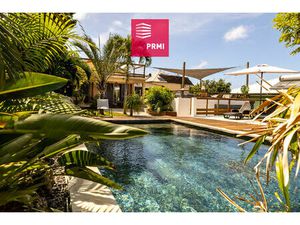 PRMI St Pierre : Villa avec Piscine  Vue Mer et Dépendance  97410 Mont Vert Les Bas