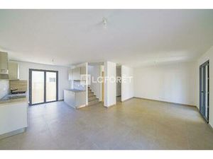 Maison T4 + Garage - Folelli - 86m²