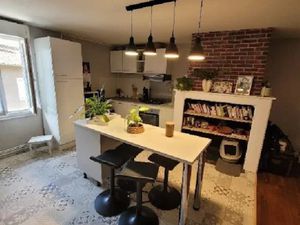 Vente appartement 100 m² à Saint-Léonard-de-Noblat (87400)  139 000 €