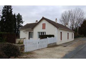 Location maison  m² T-3 à Jars  517 €