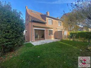 Magnifique maison récemment rénovée   4 chambres  jardin SUD