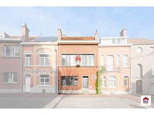 Grande maison familiale au centre de Wemmel