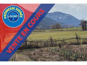 Terrain constructible à vendre