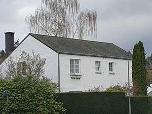 Villa 4 chambres à louer La Hulpe TB état  quartier calme