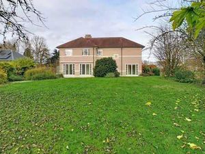 Maison + appart + poss prof lib / Maison kangourou