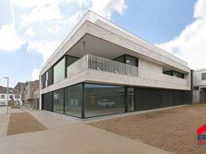 Bien professionnel à vendre à Eeklo € 210.000 (LI4VF) | Zimmo