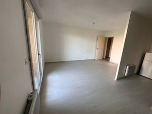 TOULOUSE SECTEUR GUILHEMERY  T2 DE 35.65 M2 AVEC PARKING