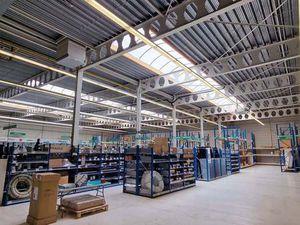 Bien professionnel à louer à Temse € 14.063 (LI51L) - DG Real Estate | Zimmo