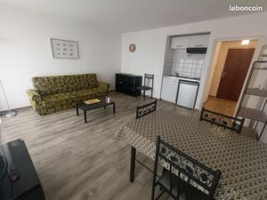 Appartement MEUBLE (Chauffage compris) 31m2 + 5m2 Balcon