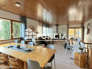 Maison 5 pièces 143 m²