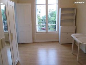 Studio meublé lumineux et calme RER A PARC ST MAUR