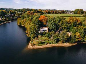 Jolie maison de caractère avec vue unique sur le lac de Robe
