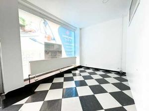 SUPERBE COMMERCE IDEALEMENT SITUE