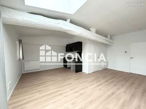 Studio 1 pièce 32 m²