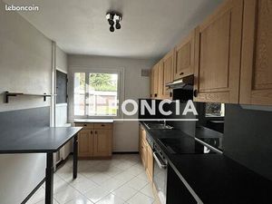 Appartement 4 pièces 90 m²