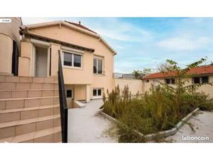 Maison 4 pièces 3 chambres