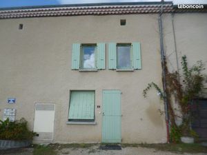 Location logement T4 au village