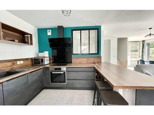 Location appartement  90.73 m² T-2 à Bordeaux  1 520 €