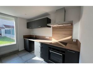 Location maison  67 m² T-3 à Castres  800 €