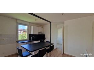 55 m2 - face à la gare - 2 chambre