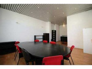 Vanderkindere / Bureau à louer de 40m²