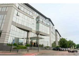 EN DIRECT DU PROPRIETAIRE - 125 €/m²/an