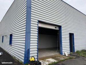 Hangar a louer aigues mortes