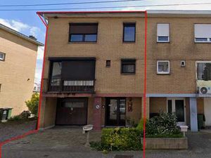 MAISON D'HABITATION A DECOUVRIR